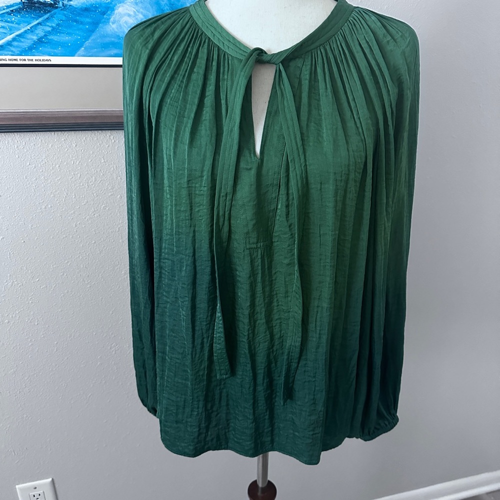 Gibson Latimer Forest Green Long-Sleeve Tie-Neck Blouse